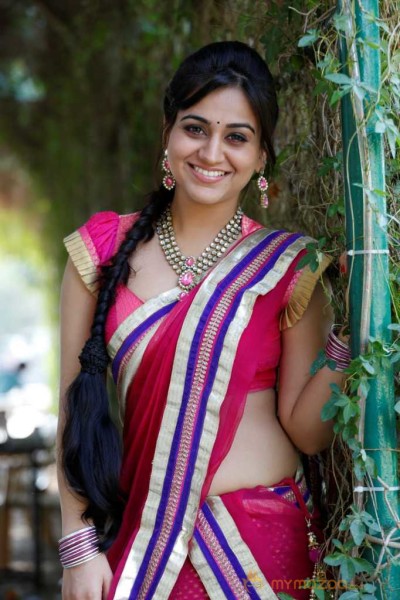  Aksha Pardasany 