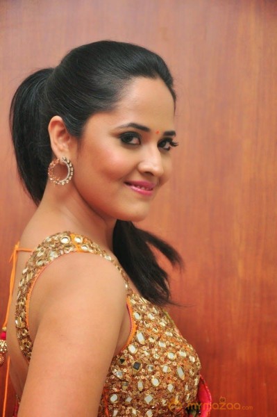 Anchor Anasuya Latest Glam Photos