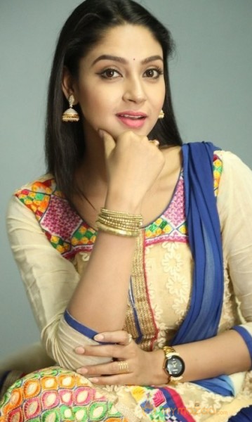 Angana Rai New Photoshoot Pics