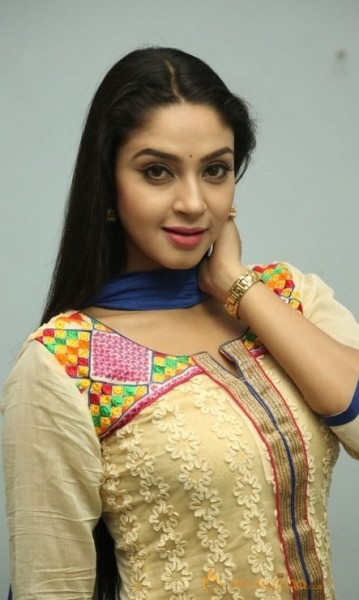 Angana Rai New Photoshoot Pics