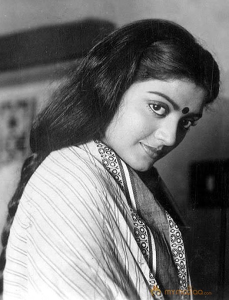  Bhanupriya 