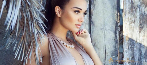 British Model turned Indian Actress, Amy Jackson's Latest Pics