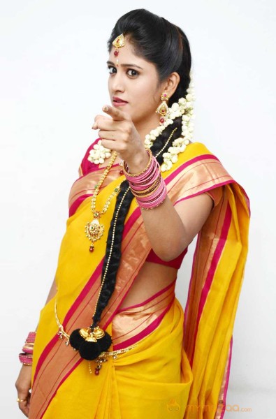  Chandini Chowdary Beautiful Saree Images 