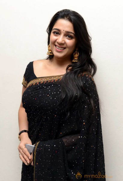  Charmy Kaur 