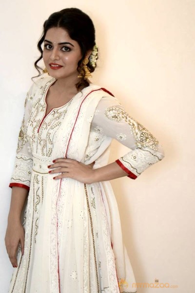 Cute Wamiqa Gabbi Latest Photos