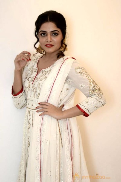 Cute Wamiqa Gabbi Latest Photos