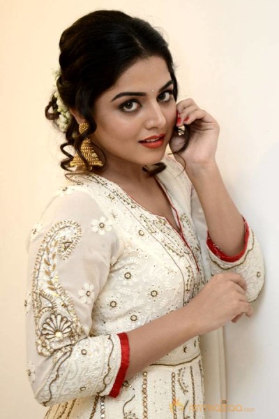 Cute Wamiqa Gabbi Latest Photos