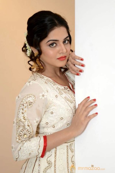 Cute Wamiqa Gabbi Latest Photos