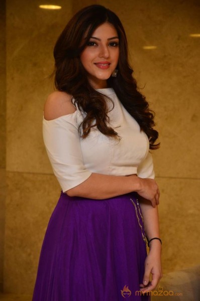 Dazzling Mehrene Kaur Latest Photos