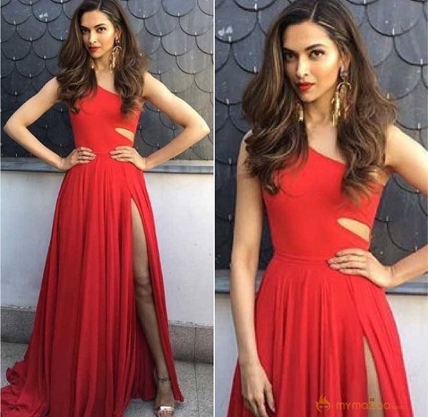 Deepika Padukone 'Shows Off' 