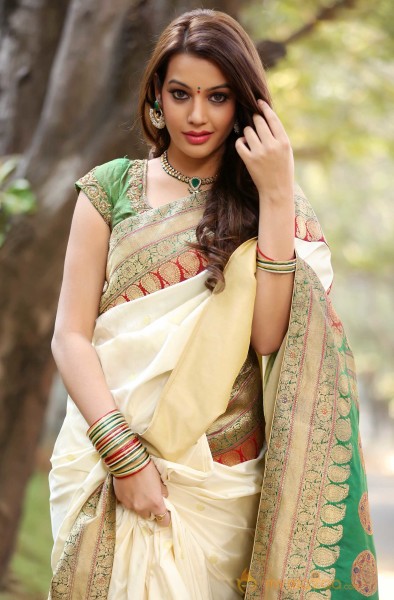  Diksha Panth Saree Stills 