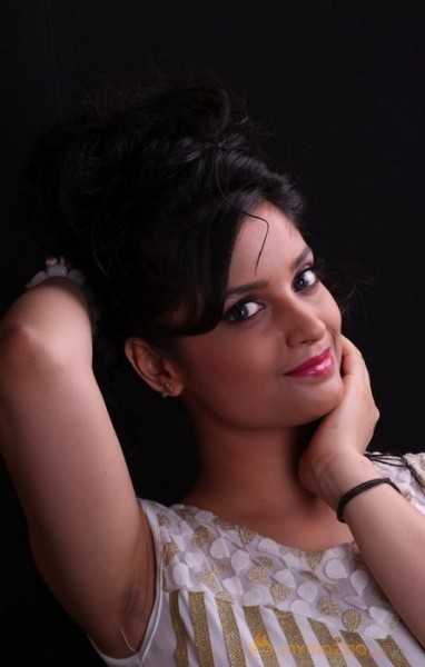 Divya New Pics