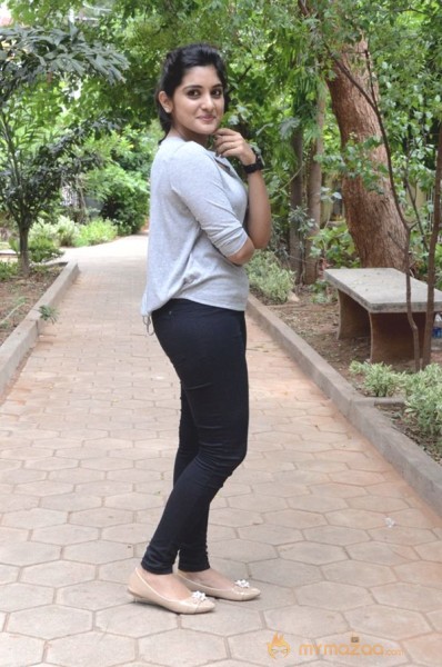 'Gentleman' Actress Niveda Thomas Glam Photos