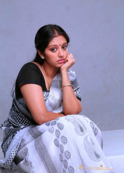  Gopika 