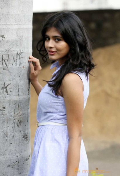  Hebah Patel New Photoshoot 