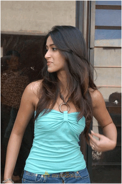 Ileana  Hot Photshoot