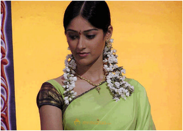 Ileana  Hot Photshoot