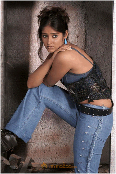 Ileana  Hot Photshoot