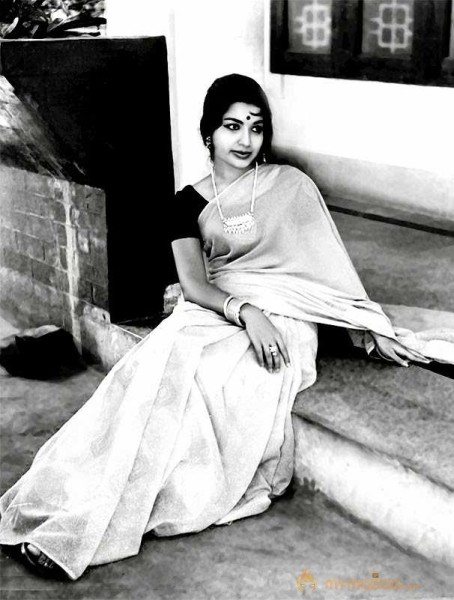  Jayalalitha 