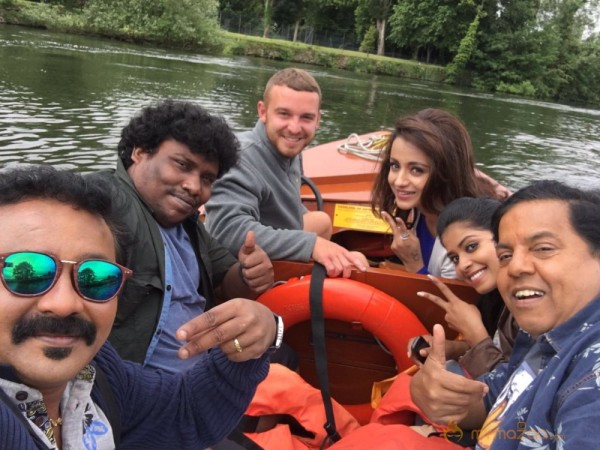 Just In: Trisha in London 