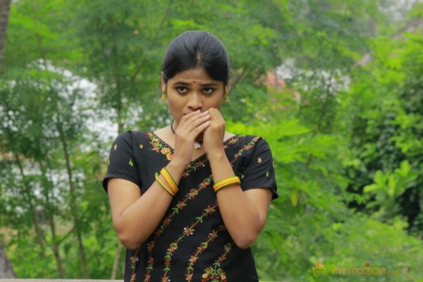 Kaalayaa Tasmay Namahaa Movie Heroine Stills