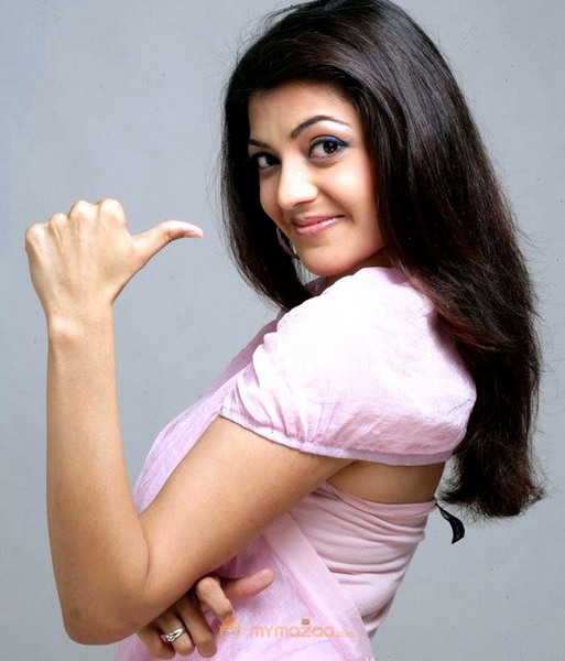 Kajal Agarwal Cool Mobile Photo Shoot