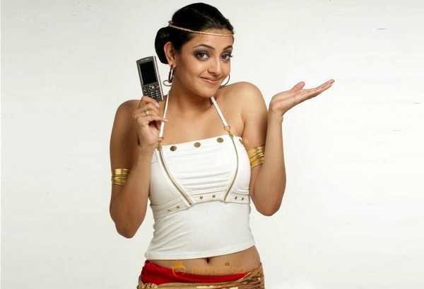 Kajal Agarwal Cool Mobile Photo Shoot