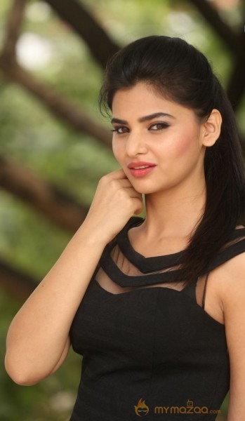 Kamna Ranawat Latest Photoshoot