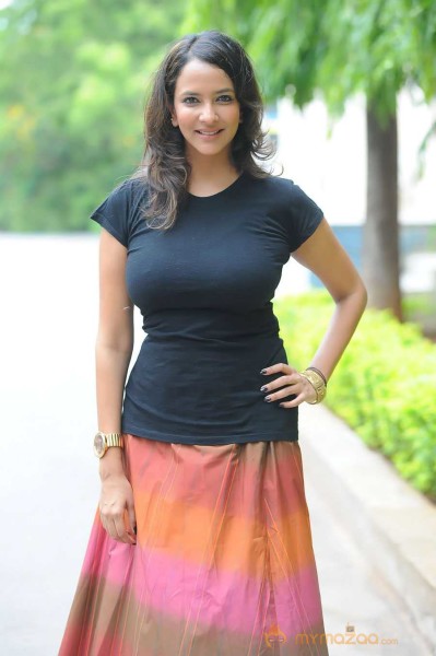  Lakshmi Manchu 