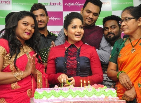 Madhavi Latha Inauguraties Green Trends 