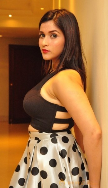 Mannara Chopra Latest Hot Tight Top Show Pics