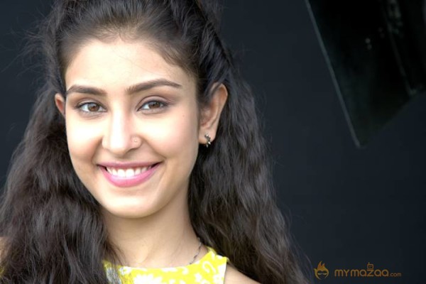 Navneet Kaur Dhillon Latest Photos