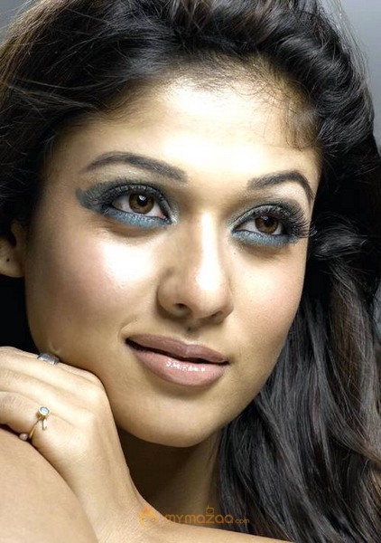 Hot and Cute Nayanthara Photo Gallery