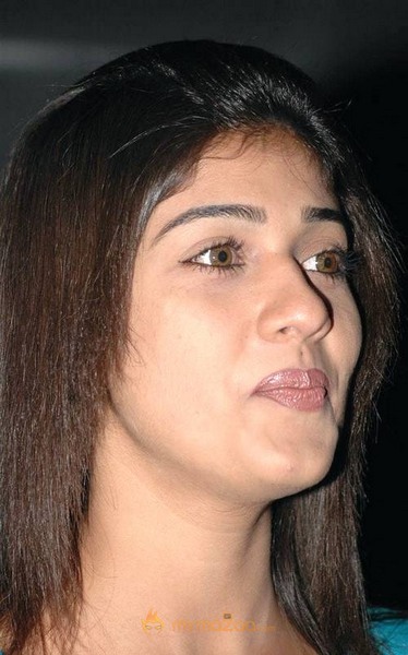 Hot and Cute Nayanthara Photo Gallery