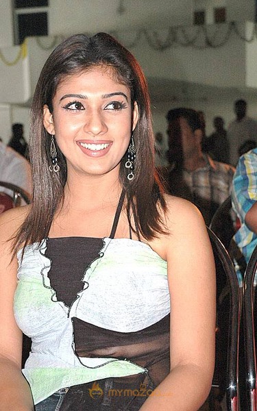 Hot and Cute Nayanthara Photo Gallery