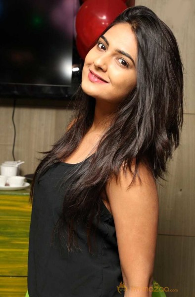  Neha Deshpande New Stills 