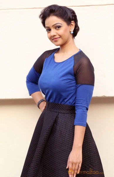  Nithya Shetty New Photoshoot 