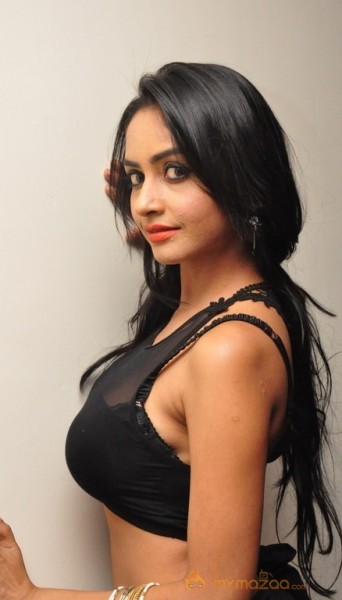 Pooja Sree one more Hot Photoshow