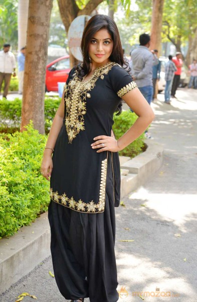  Poorna Photoshoot At Rajugari Gadi Success Meet 