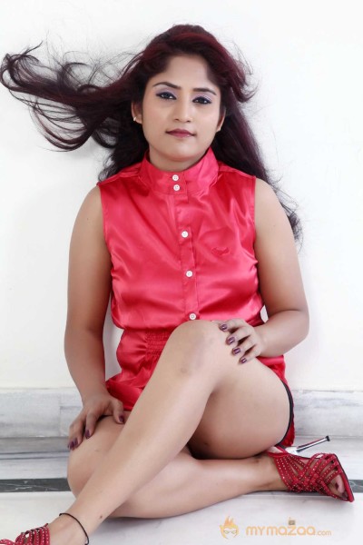  Priya Singh Photoshoot 