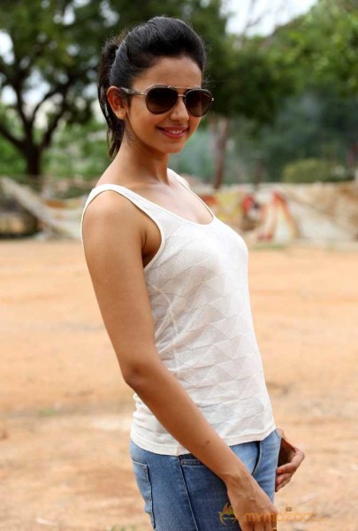  Rakul Preet Singh 