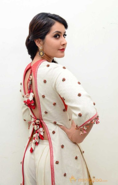  Rashi Khanna New Photoshoot 