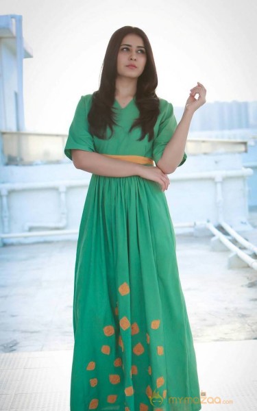 Rashi Khanna Photoshoot