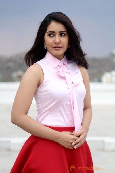 Rashi Khanna Stills @ Supreme Interview