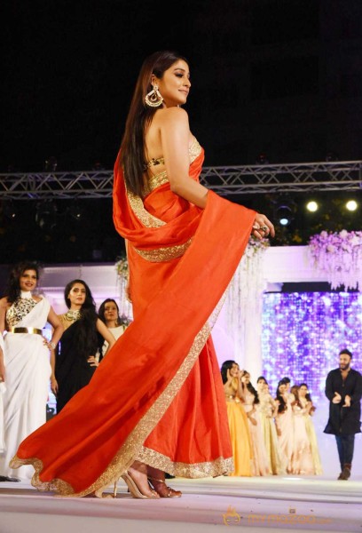  Regina Cassandra Ficci Ramp Walk Stills 