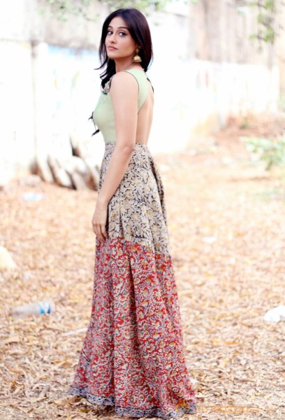  Regina Cassandra New Stills 