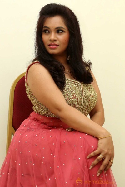  Revathi Chowdary 