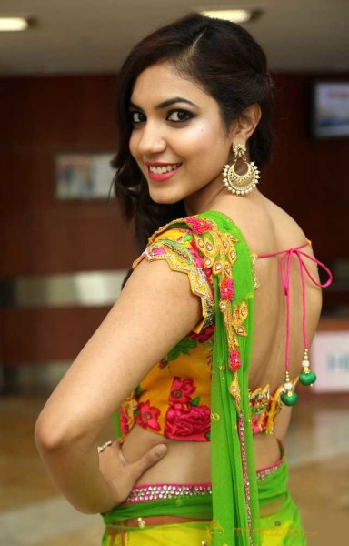  Ritu Varma 