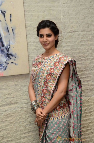 Samantha Pics @-Brahmotsavam-Collections-Launch