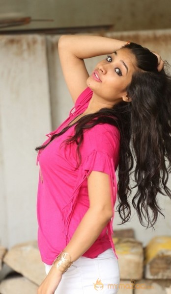 Santhoshi Latest Photos